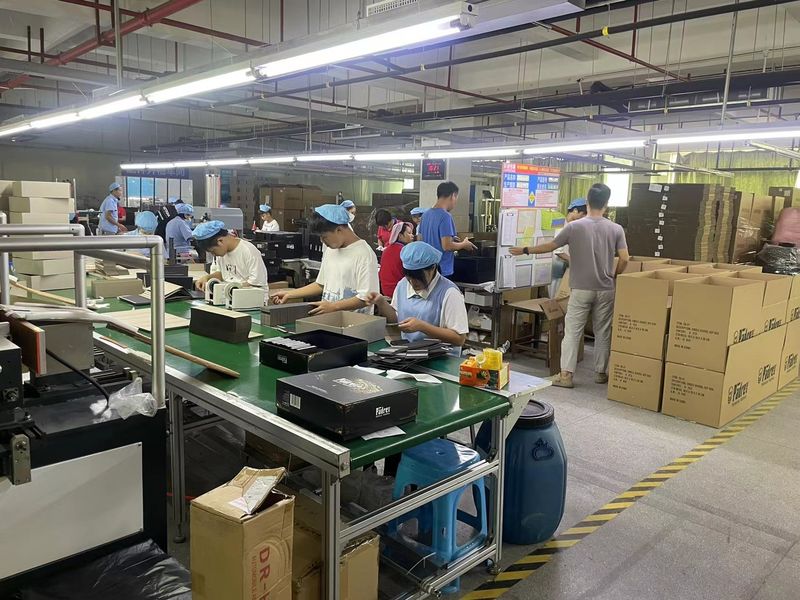 Dongguan Yongjian Paper Products Co., Ltd निर्माता उत्पादन लाइन